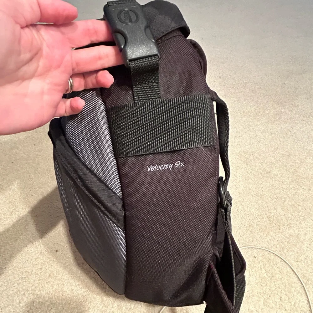 COPY - Tamrac Sling Camera Bag